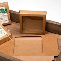 Kraftdoosjes 10,5x2,2x10,5cm met los plastic Venster (25 stuks) [WKRS245]
